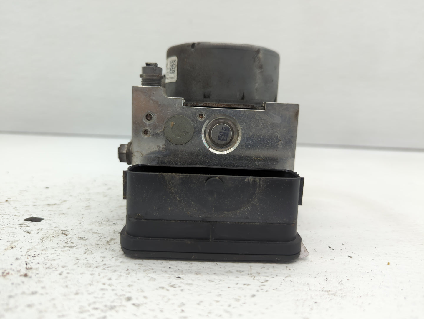 2018-2020 Volkswagen Tiguan ABS Pump Control Module Replacement P/N:5Q0 614 517 DG 5Q0 614 517 DE Fits Fits 2018 2019 2020 O