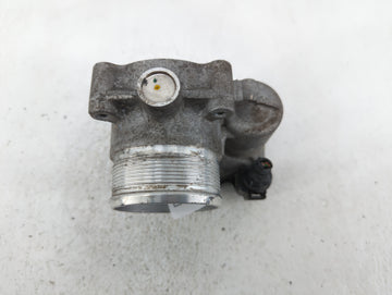 2018-2022 Volkswagen Tiguan Throttle Body P/N:06K 133 062 AG 06K 133 062 AN Fits Fits 2018 2019 2020 2021 2022 OEM Used Auto Parts