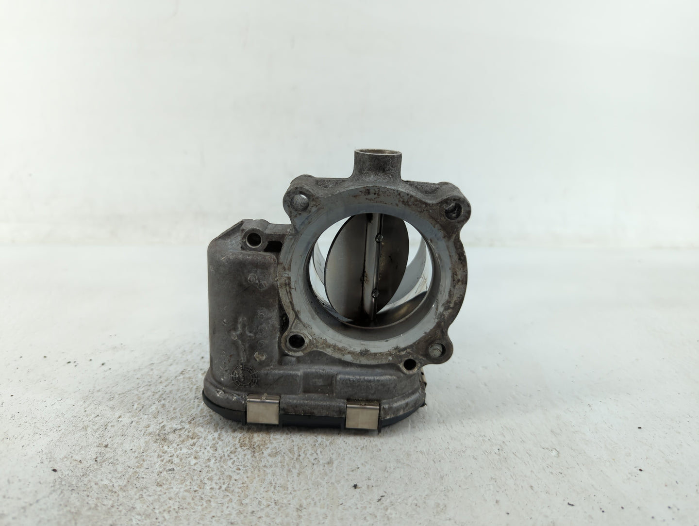2018-2022 Volkswagen Tiguan Throttle Body P/N:06K 133 062 AG 06K 133 062 AN Fits Fits 2018 2019 2020 2021 2022 OEM Used Auto