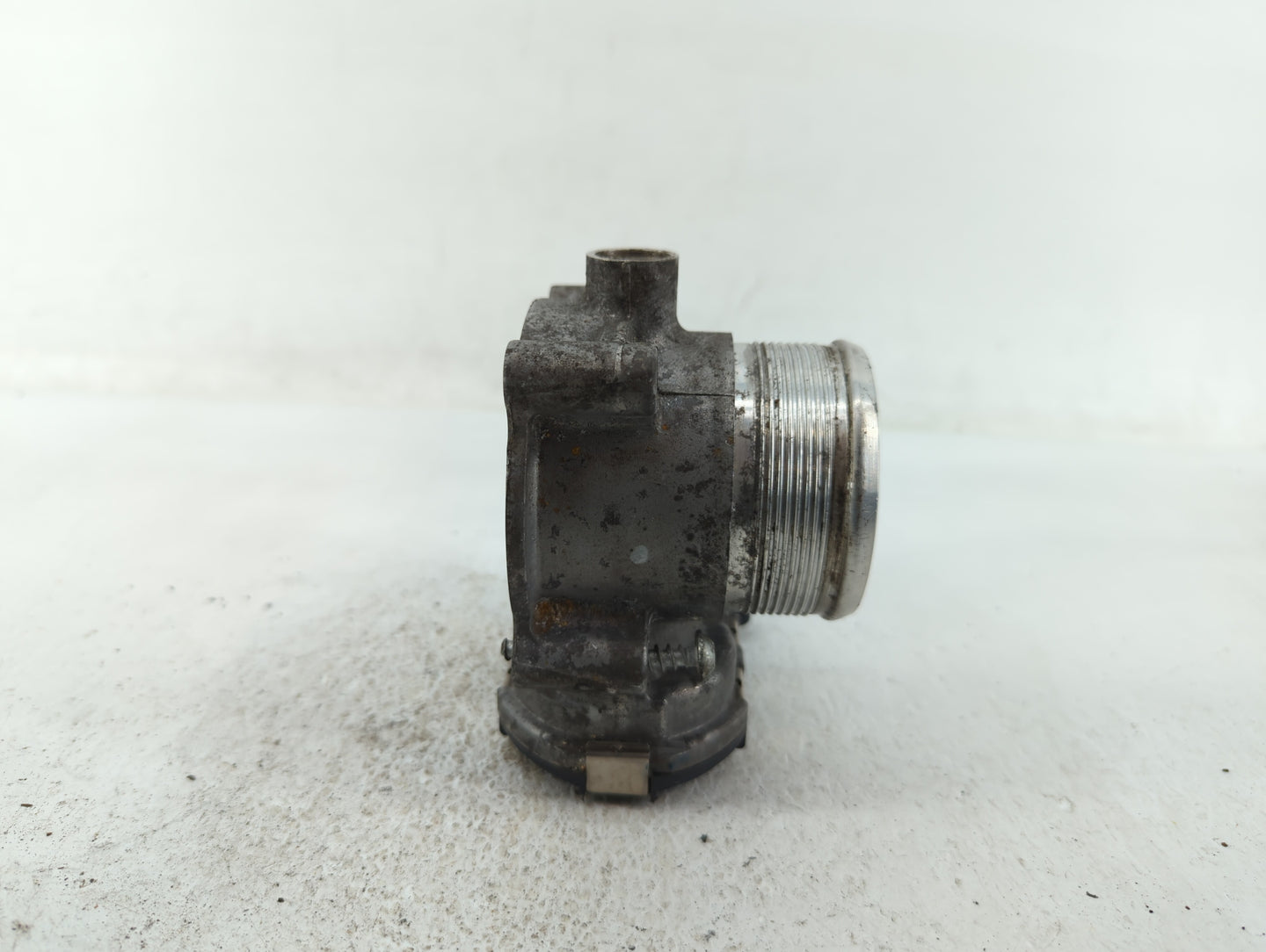2018-2022 Volkswagen Tiguan Throttle Body P/N:06K 133 062 AG 06K 133 062 AN Fits Fits 2018 2019 2020 2021 2022 OEM Used Auto