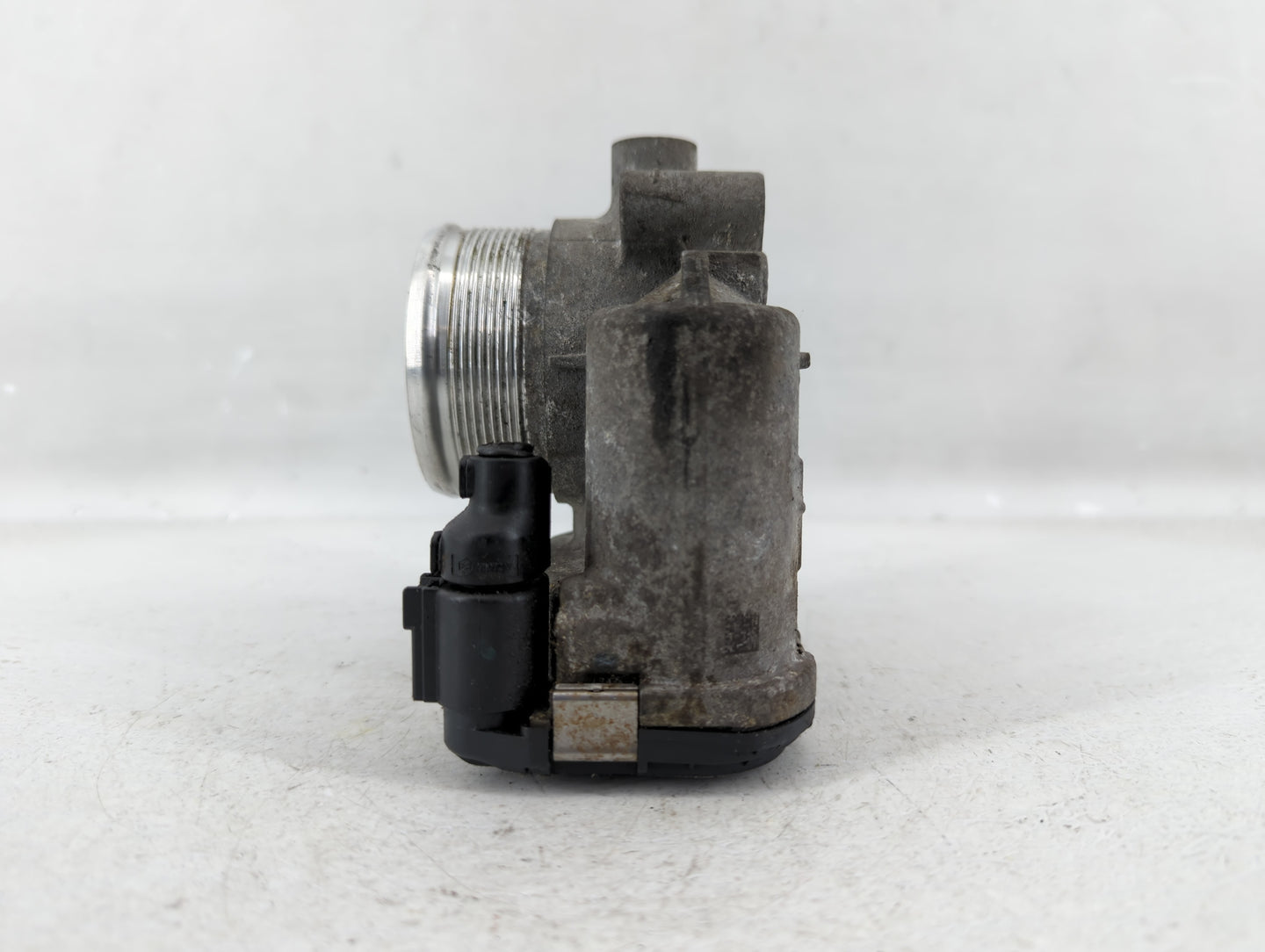 2018-2022 Volkswagen Tiguan Throttle Body P/N:0 028 750 734 06K 133062 AG Fits Fits 2018 2019 2020 2021 2022 OEM Used Auto P