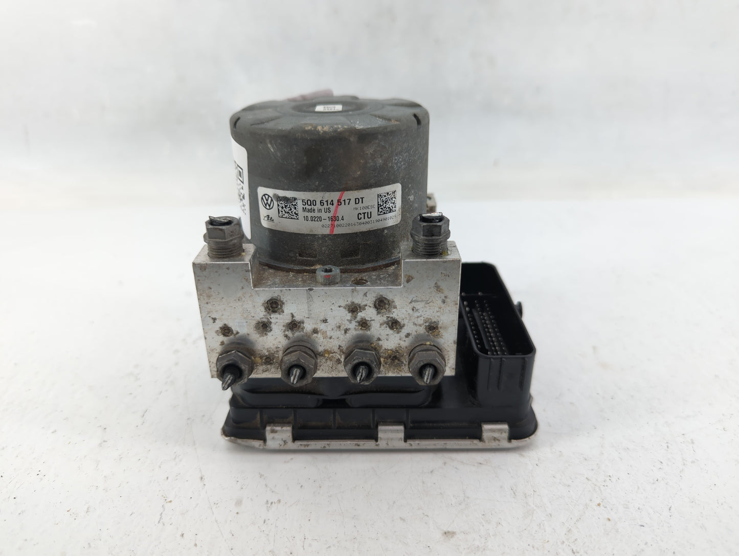 2018-2020 Volkswagen Tiguan ABS Pump Control Module Replacement P/N:5Q0 614 517 DT 5Q0 614 517 CF Fits Fits 2018 2019 2020 O