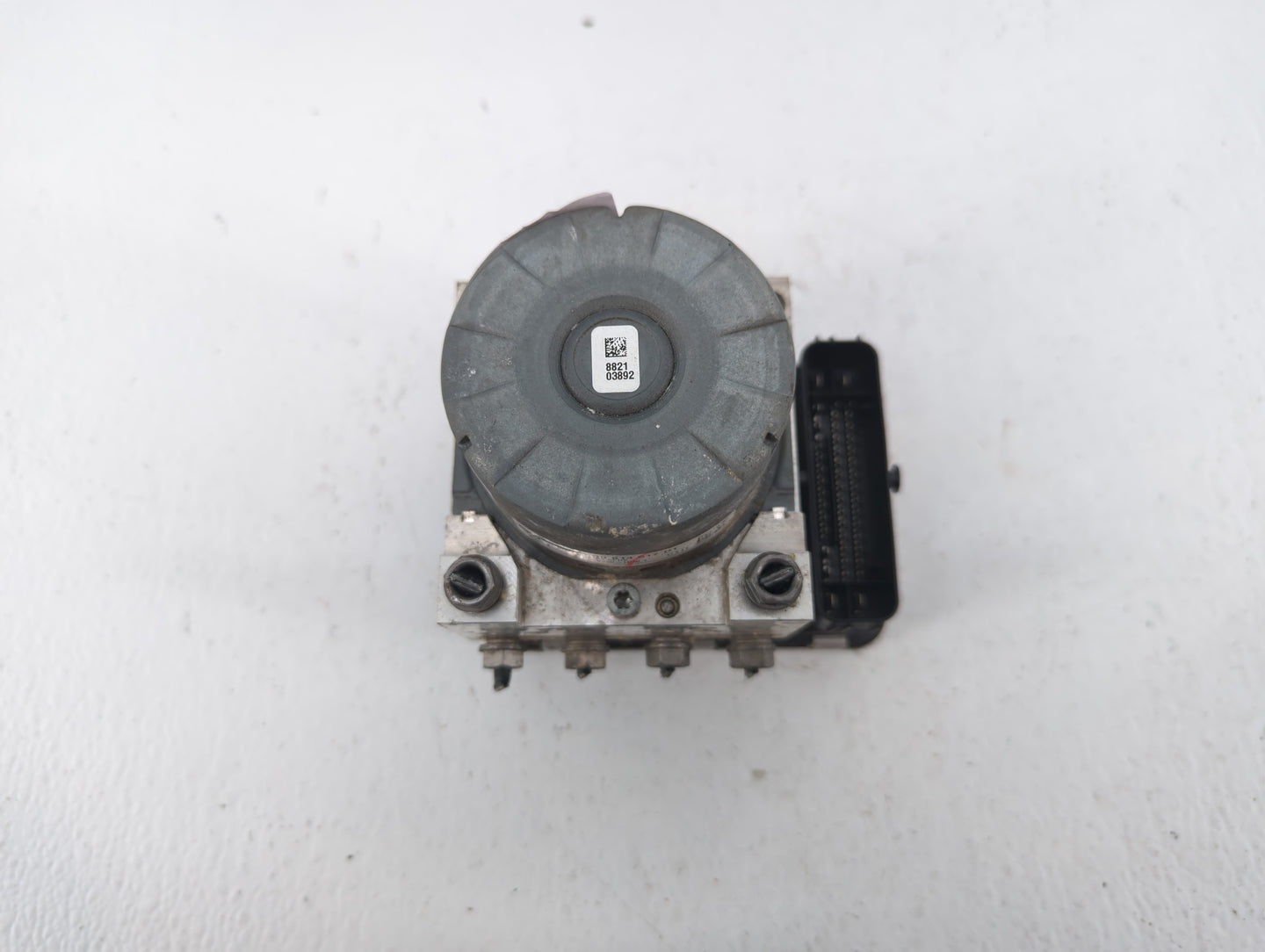 2018-2020 Volkswagen Tiguan ABS Pump Control Module Replacement P/N:5Q0 614 517 DT 5Q0 614 517 CF Fits Fits 2018 2019 2020 O