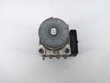 2018-2020 Volkswagen Tiguan ABS Pump Control Module Replacement P/N:5Q0 614 517 DT 5Q0 614 517 CF Fits Fits 2018 2019 2020 OEM Used Auto Parts