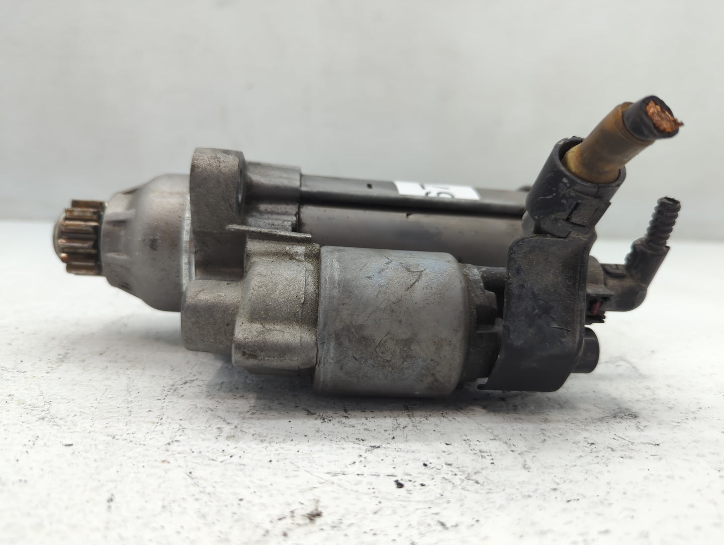 2018-2022 Volkswagen Tiguan Car Starter Motor Solenoid OEM P/N:02M 911 024 Q Fits Fits 2018 2019 2020 2021 2022 OEM Used Aut