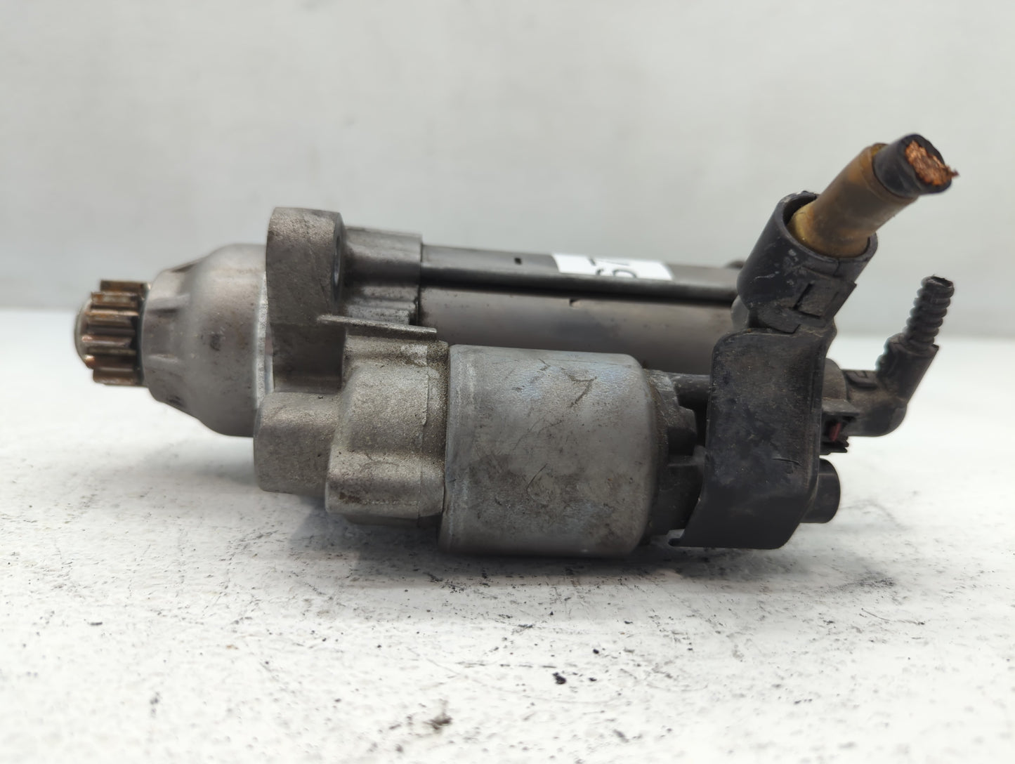 2018-2022 Volkswagen Tiguan Car Starter Motor Solenoid OEM P/N:02M 911 024 Q Fits Fits 2018 2019 2020 2021 2022 OEM Used Aut