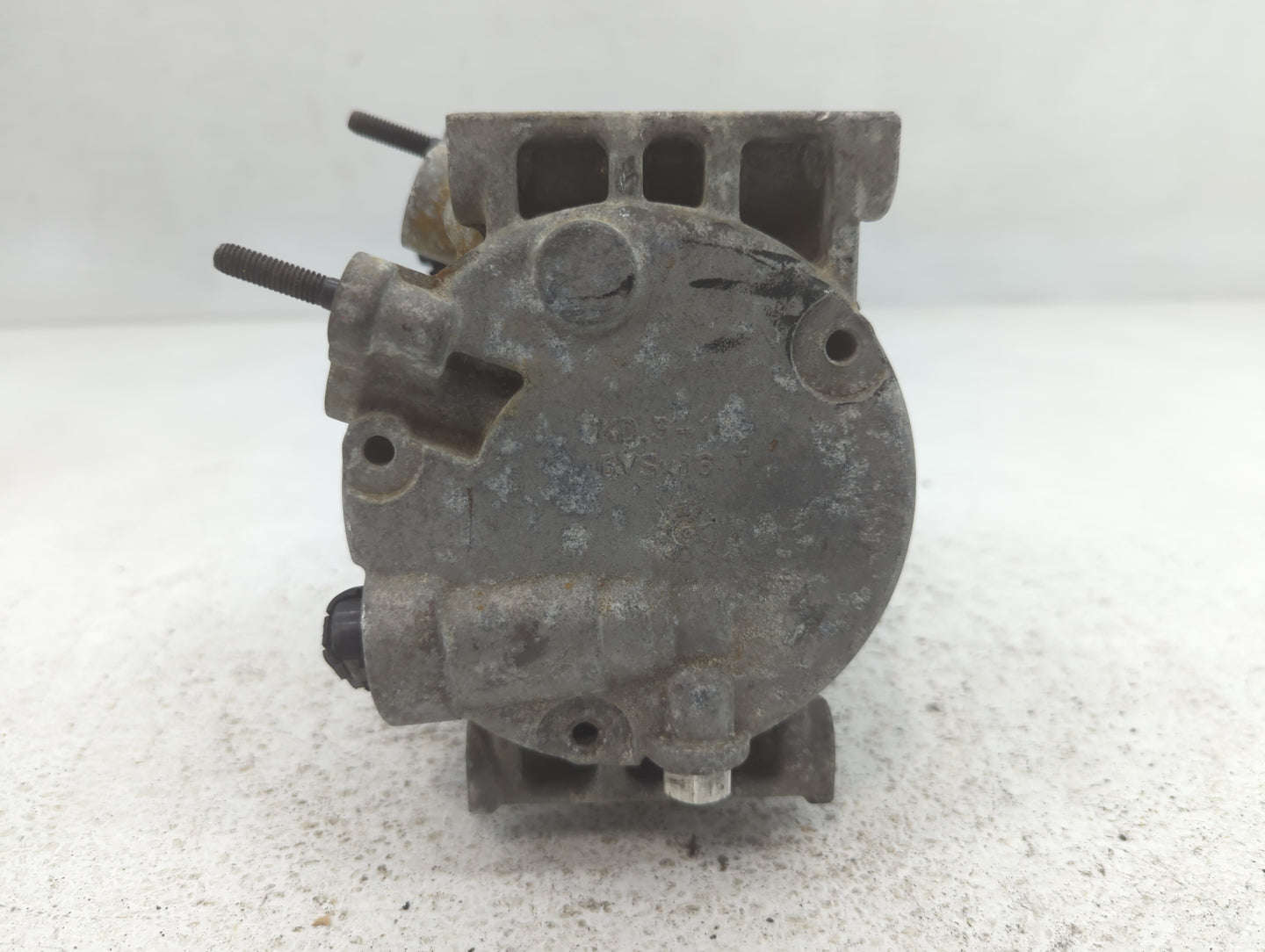 2018-2019 Volkswagen Tiguan Air Conditioning A/c Ac Compressor Oem - Oemusedautoparts1.com