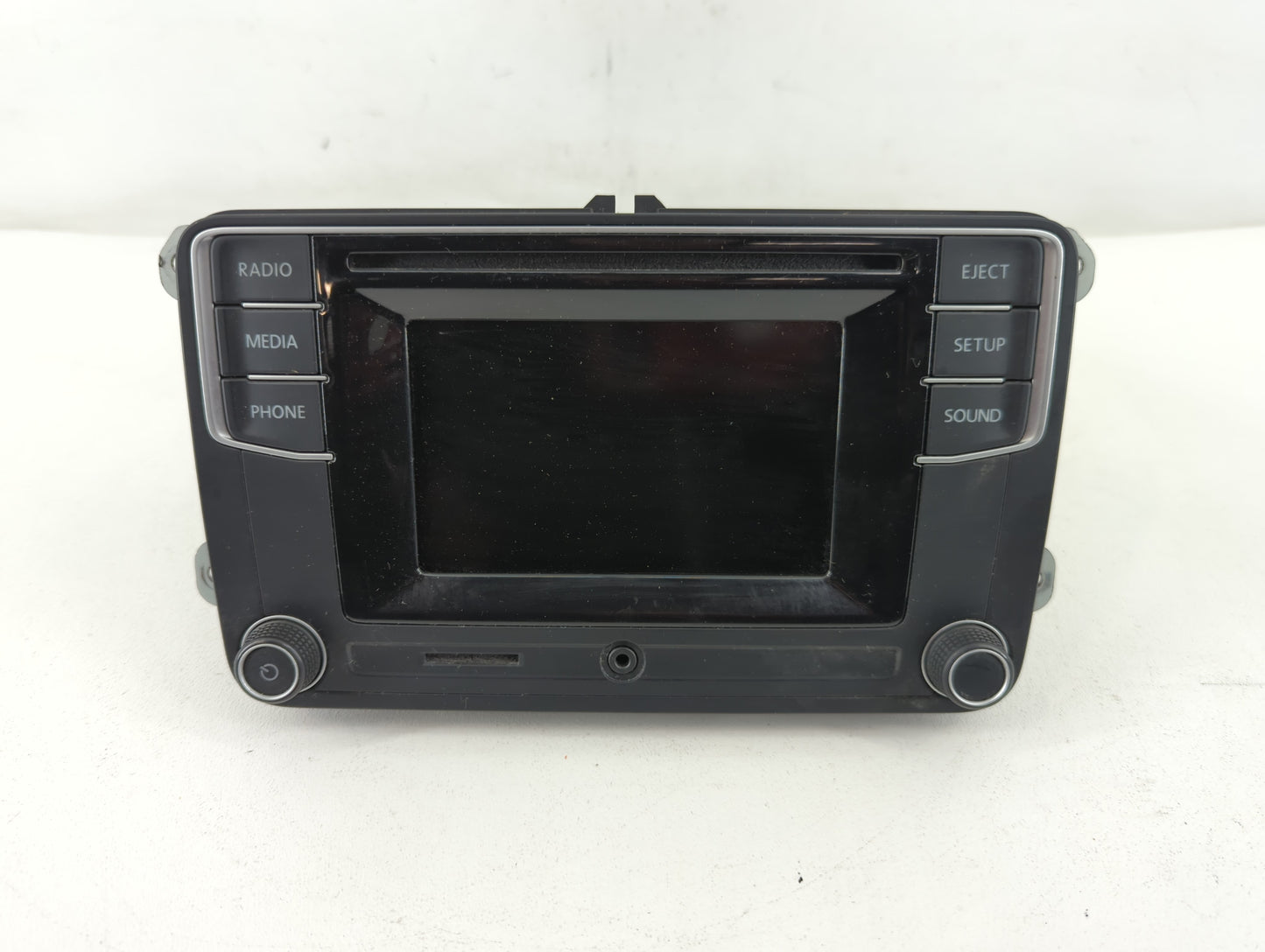 2018 Volkswagen Tiguan Radio AM FM Cd Player Receiver Replacement P/N:561 035 150 B Fits Fits 2019 OEM Used Auto Parts - Oem