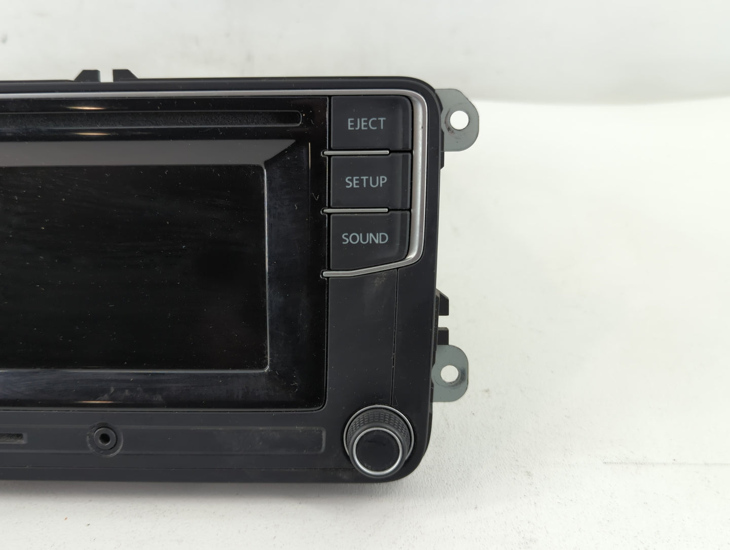 2018 Volkswagen Tiguan Radio AM FM Cd Player Receiver Replacement P/N:561 035 150 B Fits Fits 2019 OEM Used Auto Parts - Oem