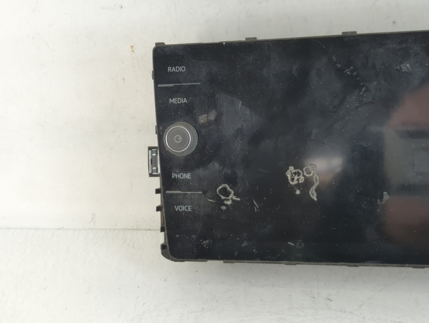 2018-2020 Volkswagen Tiguan Am Fm Cd Player Radio Receiver - Oemusedautoparts1.com