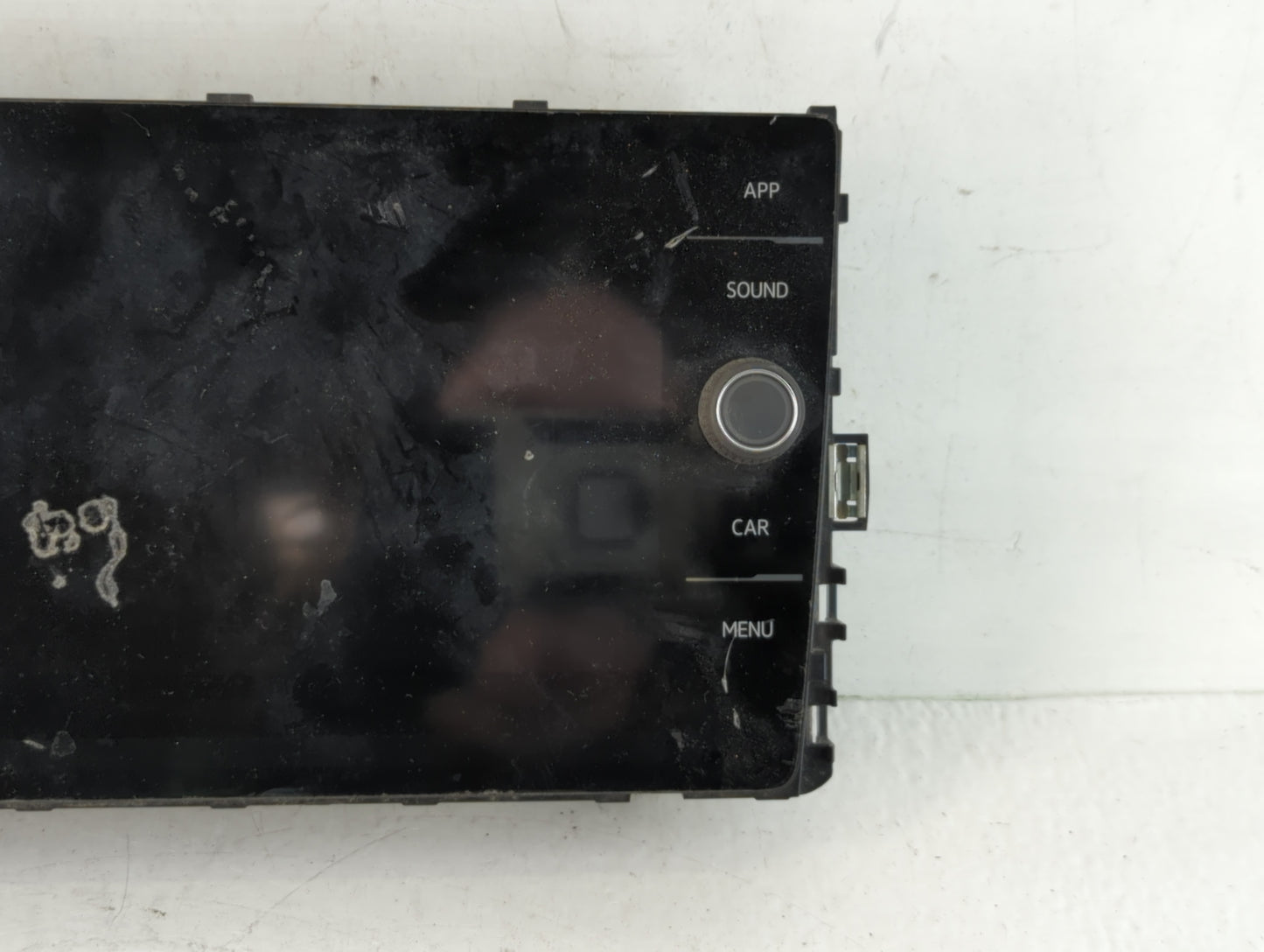 2018-2020 Volkswagen Tiguan Am Fm Cd Player Radio Receiver - Oemusedautoparts1.com