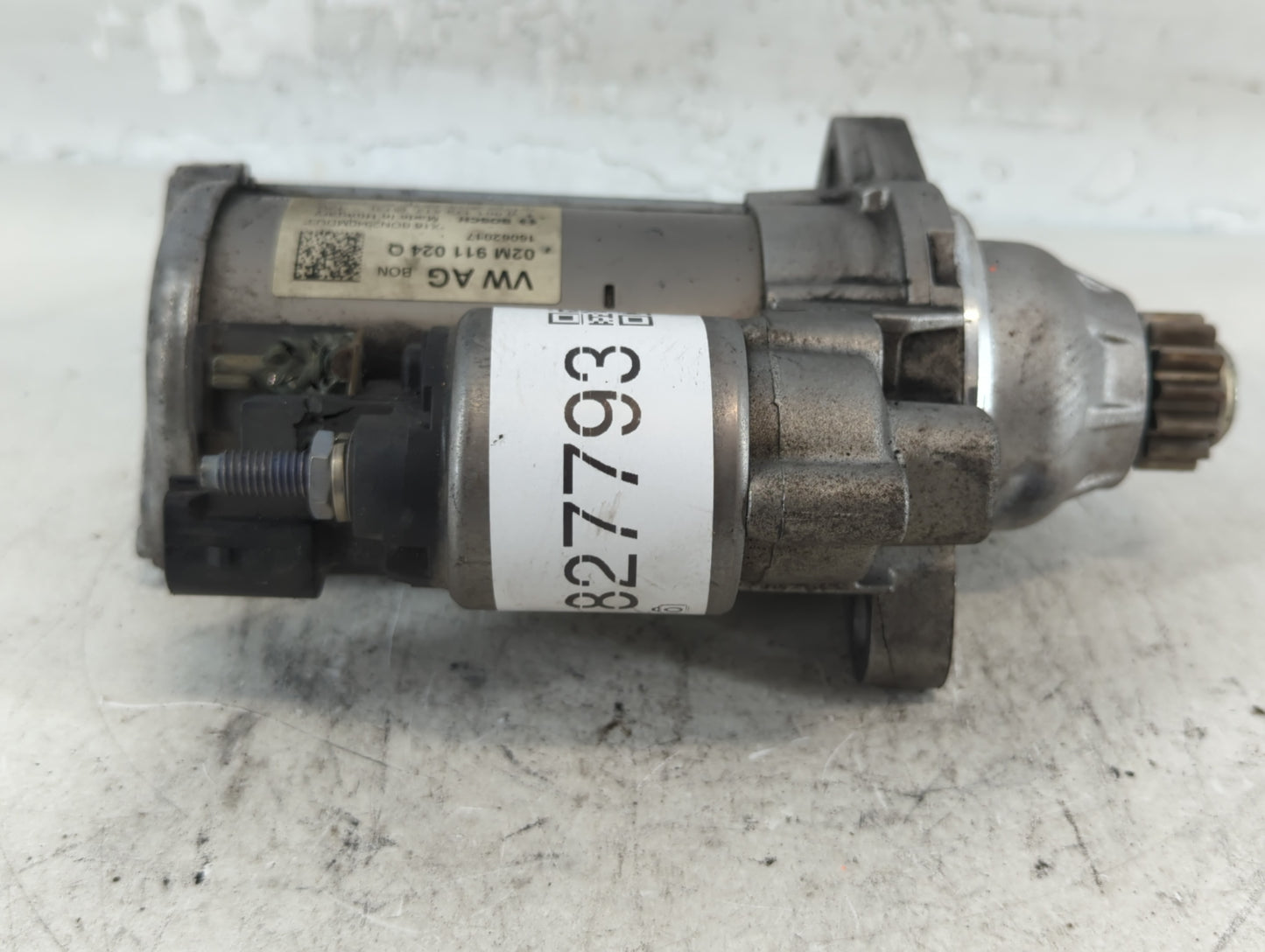 2018-2022 Volkswagen Tiguan Car Starter Motor Solenoid OEM P/N:02M 911 024 Q Fits Fits 2018 2019 2020 2021 2022 OEM Used Aut
