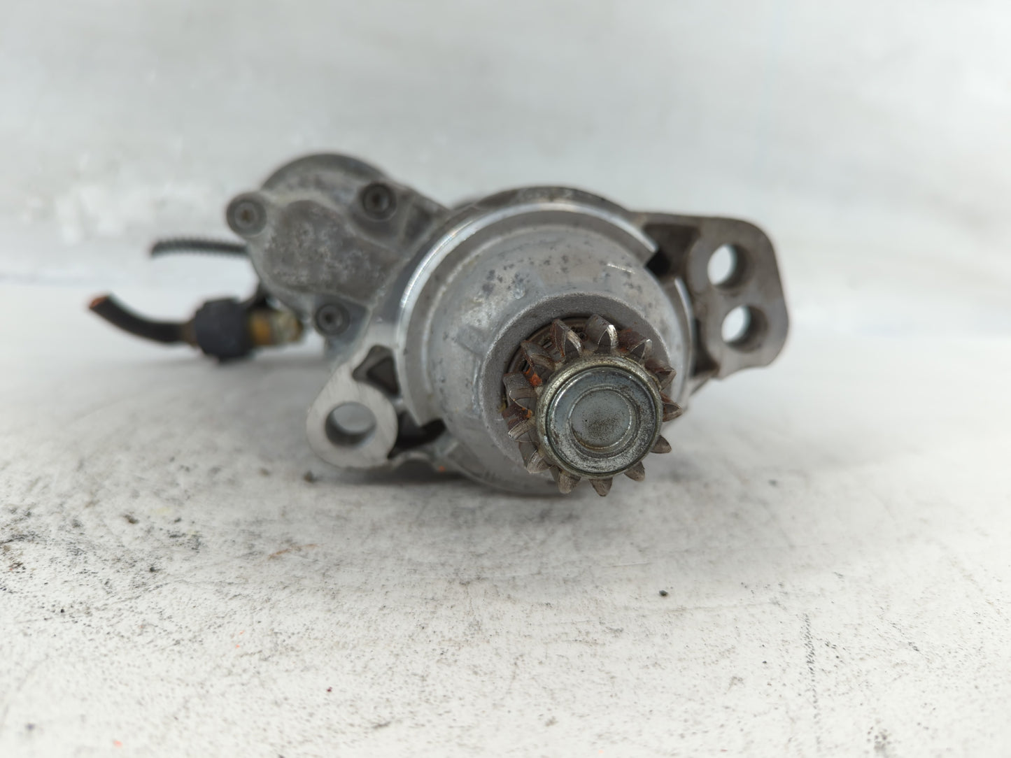 2018-2022 Volkswagen Tiguan Car Starter Motor Solenoid OEM P/N:02M 911 024 Q Fits Fits 2018 2019 2020 2021 2022 OEM Used Aut