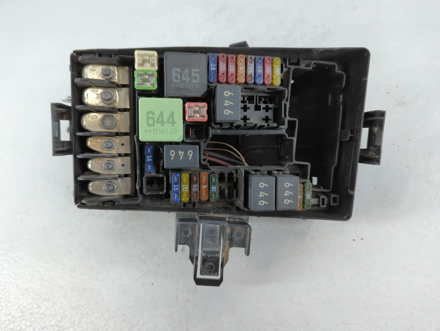 2018-2022 Volkswagen Tiguan Fusebox Fuse Box Panel Relay Module P/N:5QD 907 361 D Fits OEM Used Auto Parts - Oemusedautopart