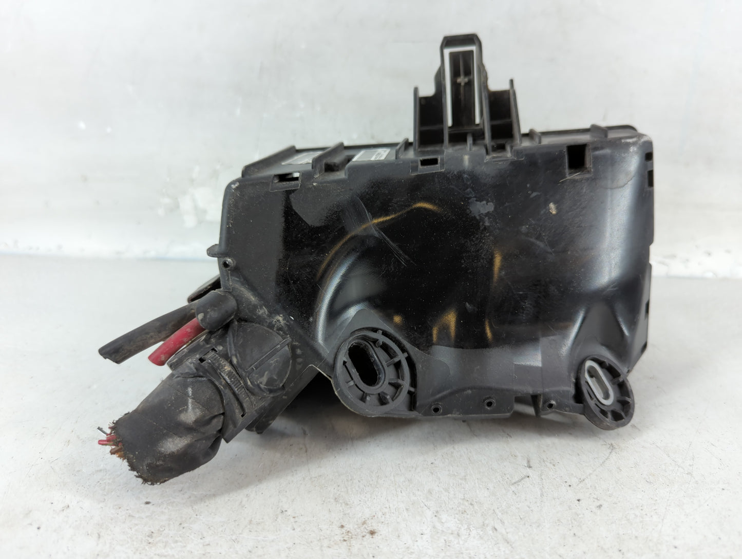 2018-2022 Volkswagen Tiguan Fusebox Fuse Box Panel Relay Module P/N:5QD 907 361 D Fits OEM Used Auto Parts - Oemusedautopart