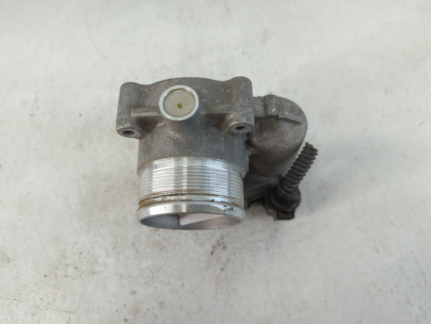 2018-2022 Volkswagen Tiguan Throttle Body P/N:06K 133 062 AG Fits Fits 2018 2019 2020 2021 2022 OEM Used Auto Parts - Oemuse