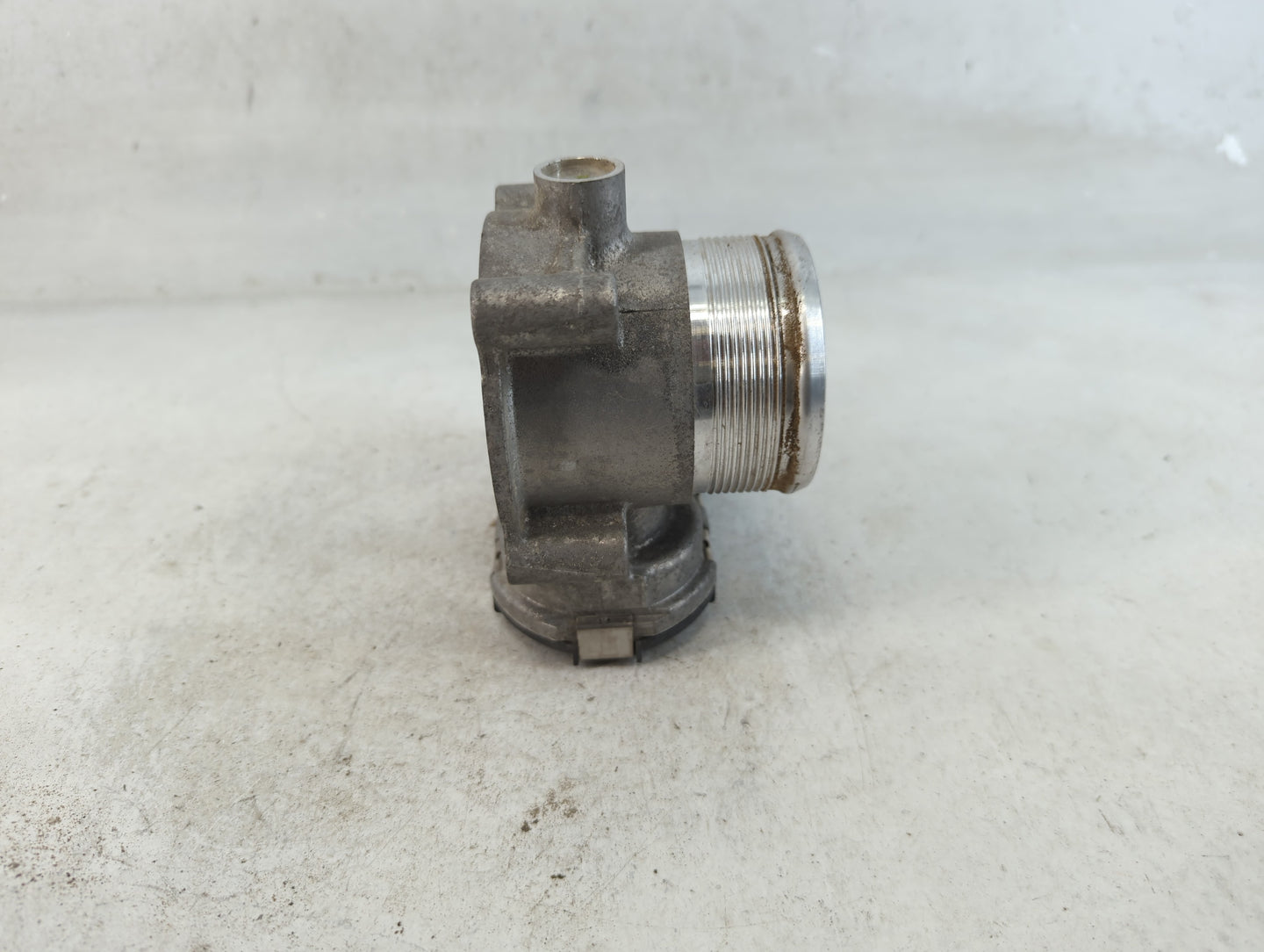 2018-2022 Volkswagen Tiguan Throttle Body P/N:06K 133 062 AG Fits Fits 2018 2019 2020 2021 2022 OEM Used Auto Parts - Oemuse