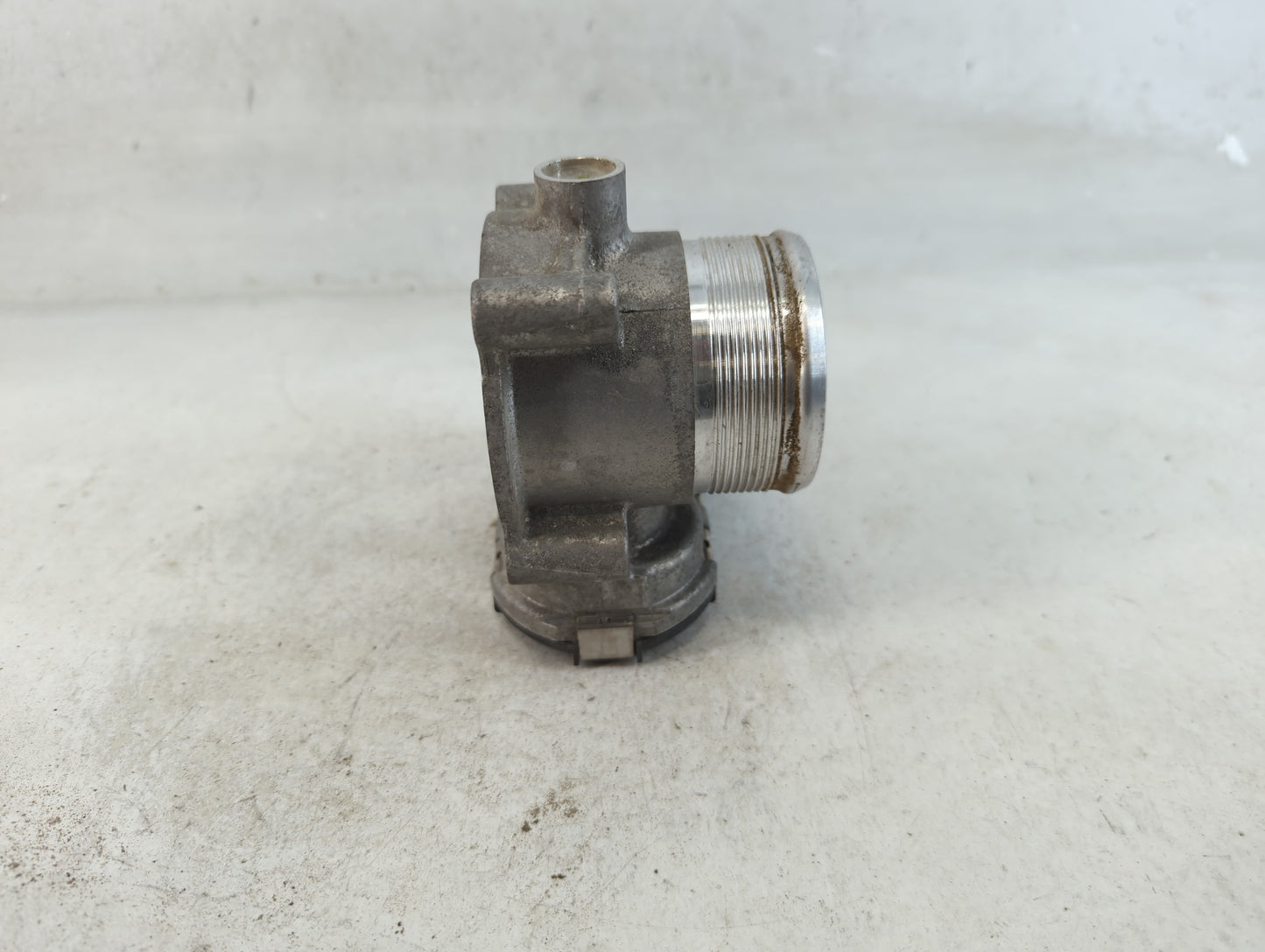 2018-2022 Volkswagen Tiguan Throttle Body P/N:06K 133 062 AG Fits Fits 2018 2019 2020 2021 2022 OEM Used Auto Parts - Oemuse