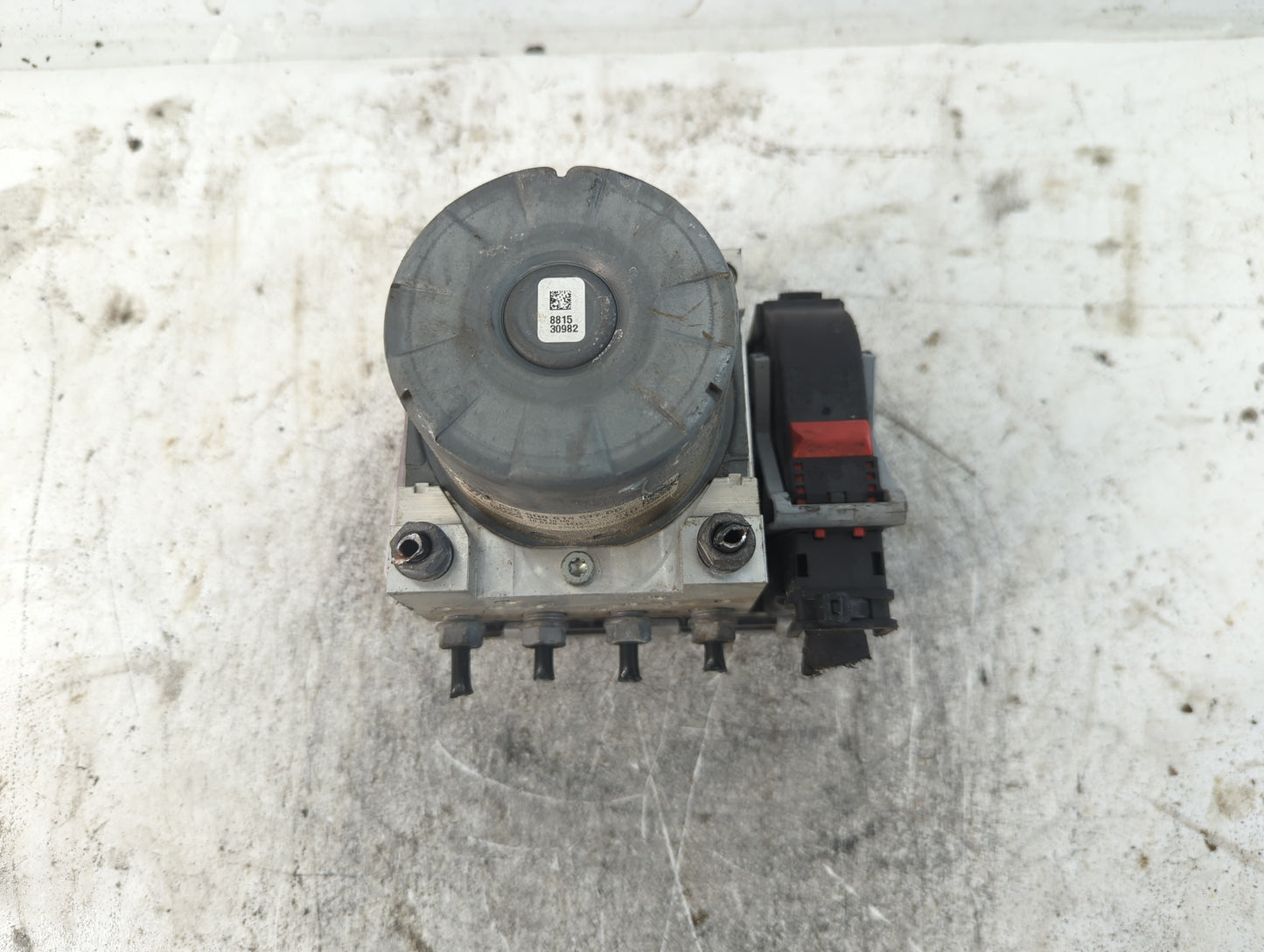 2018-2020 Volkswagen Tiguan ABS Pump Control Module Replacement P/N:5Q0 614 517 DD Fits Fits 2018 2019 2020 OEM Used Auto Pa