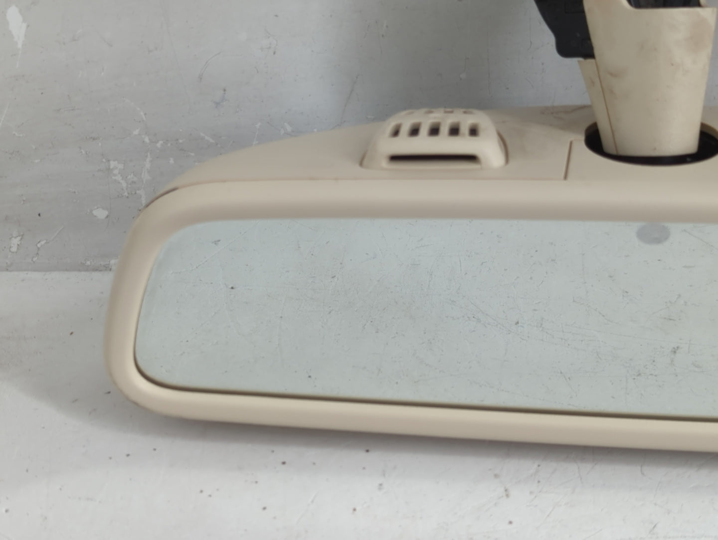 2018 Volvo Gle Interior Rear View Mirror Replacement OEM Fits Fits 2016 2017 2019 OEM Used Auto Parts - Oemusedautoparts1.co