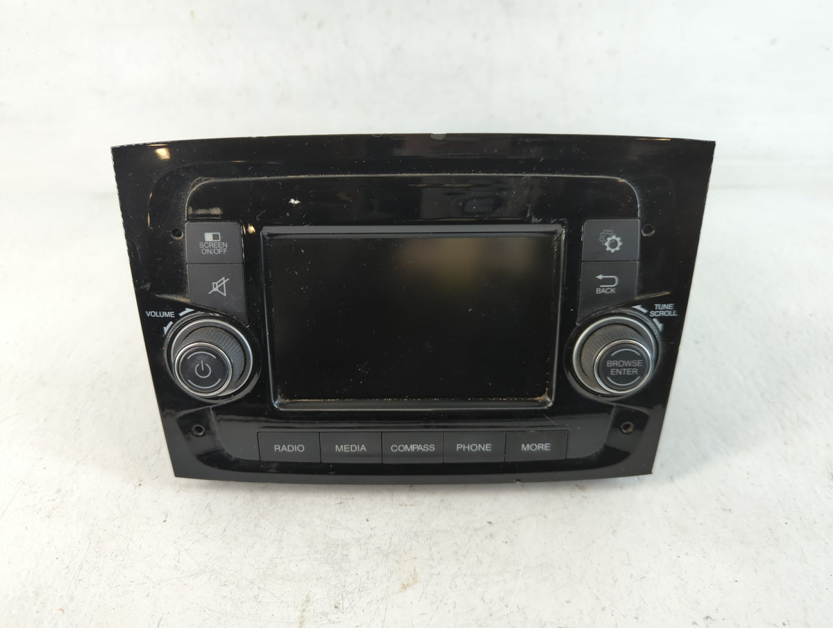 2018 Volvo Procity Radio AM FM Cd Player Receiver Replacement P/N:E8 10R -05 9296 Fits Fits 2019 2020 OEM Used Auto Parts - 