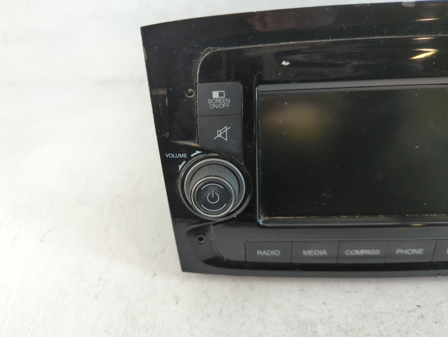 2018 Volvo Procity Radio AM FM Cd Player Receiver Replacement P/N:E8 10R -05 9296 Fits OEM Used Auto Parts - Oemusedautopart