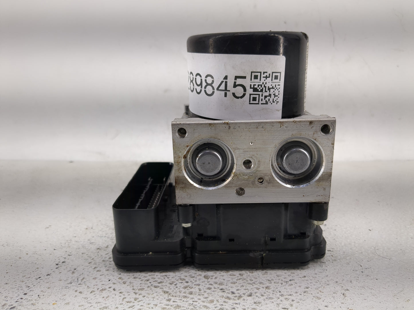 2015-2018 Volvo S60 ABS Pump Control Module Replacement P/N:P31400101 Fits Fits 2015 2016 2017 2018 OEM Used Auto Parts - Oe