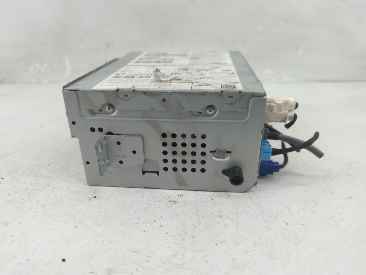 2016-2018 Volvo S60 Radio AM FM Cd Player Receiver Replacement P/N:32218384AA 31667699 Fits Fits 2015 2016 2017 2018 OEM Use