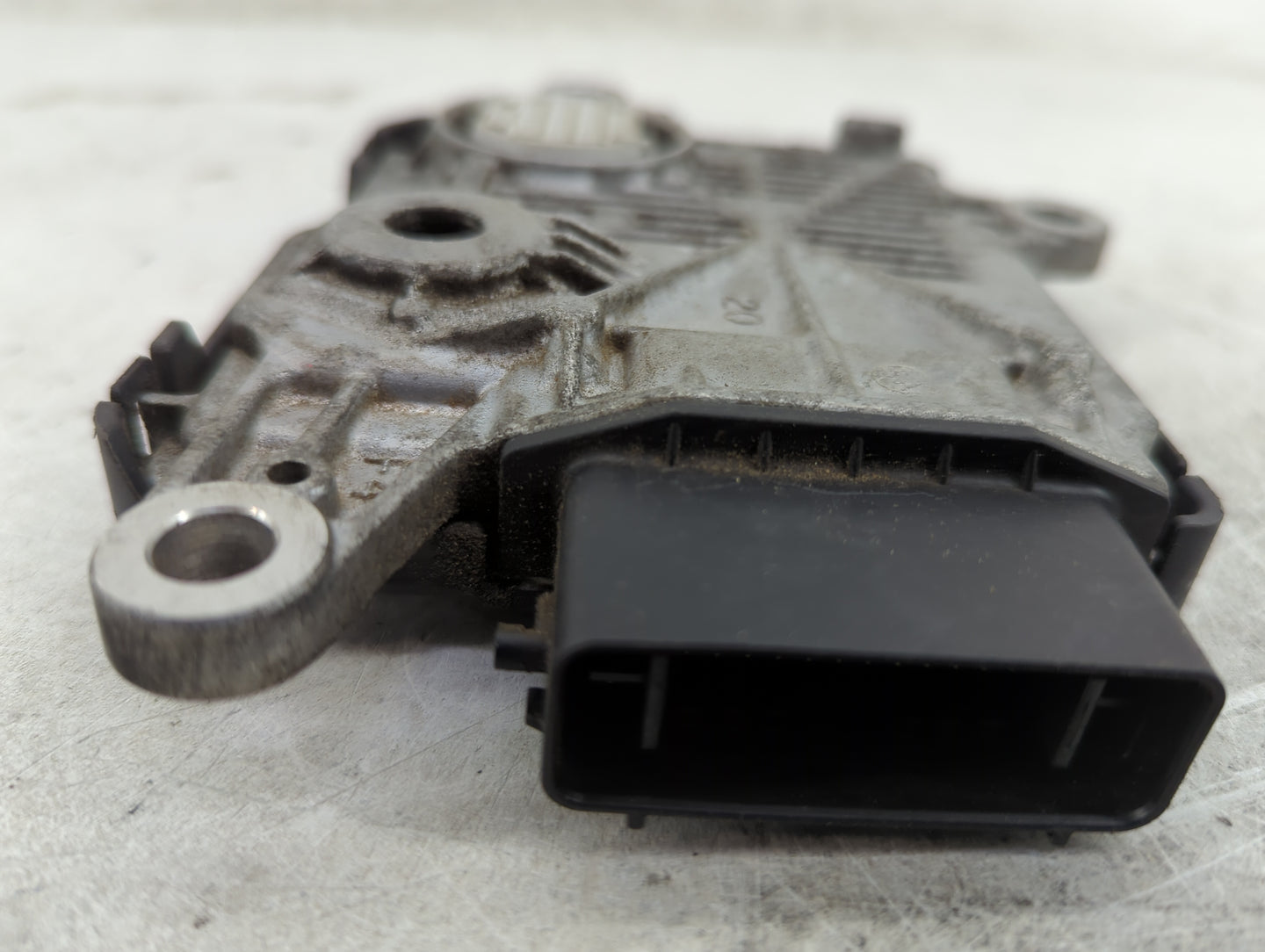 2015-2018 Volvo S60 Body Control Module Bcm Inner Cabin Fuse Box - Oemusedautoparts1.com