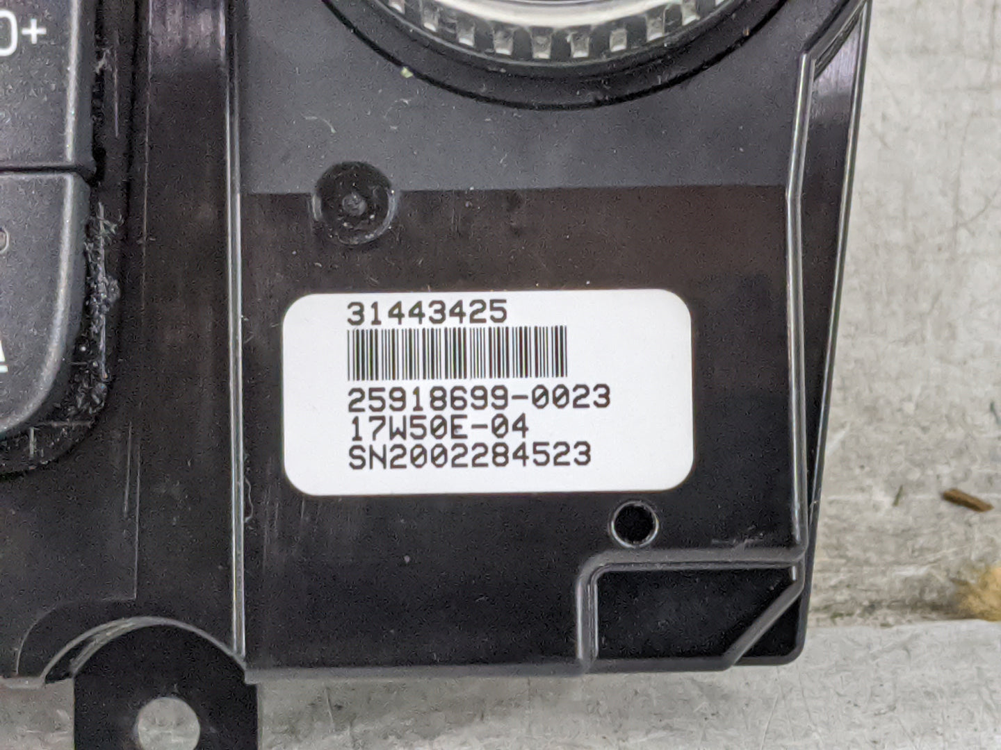 2018 Volvo S60 Climate Control Module Temperature AC/Heater Replacement P/N:31443425 25918699-0023 Fits OEM Used Auto Parts 