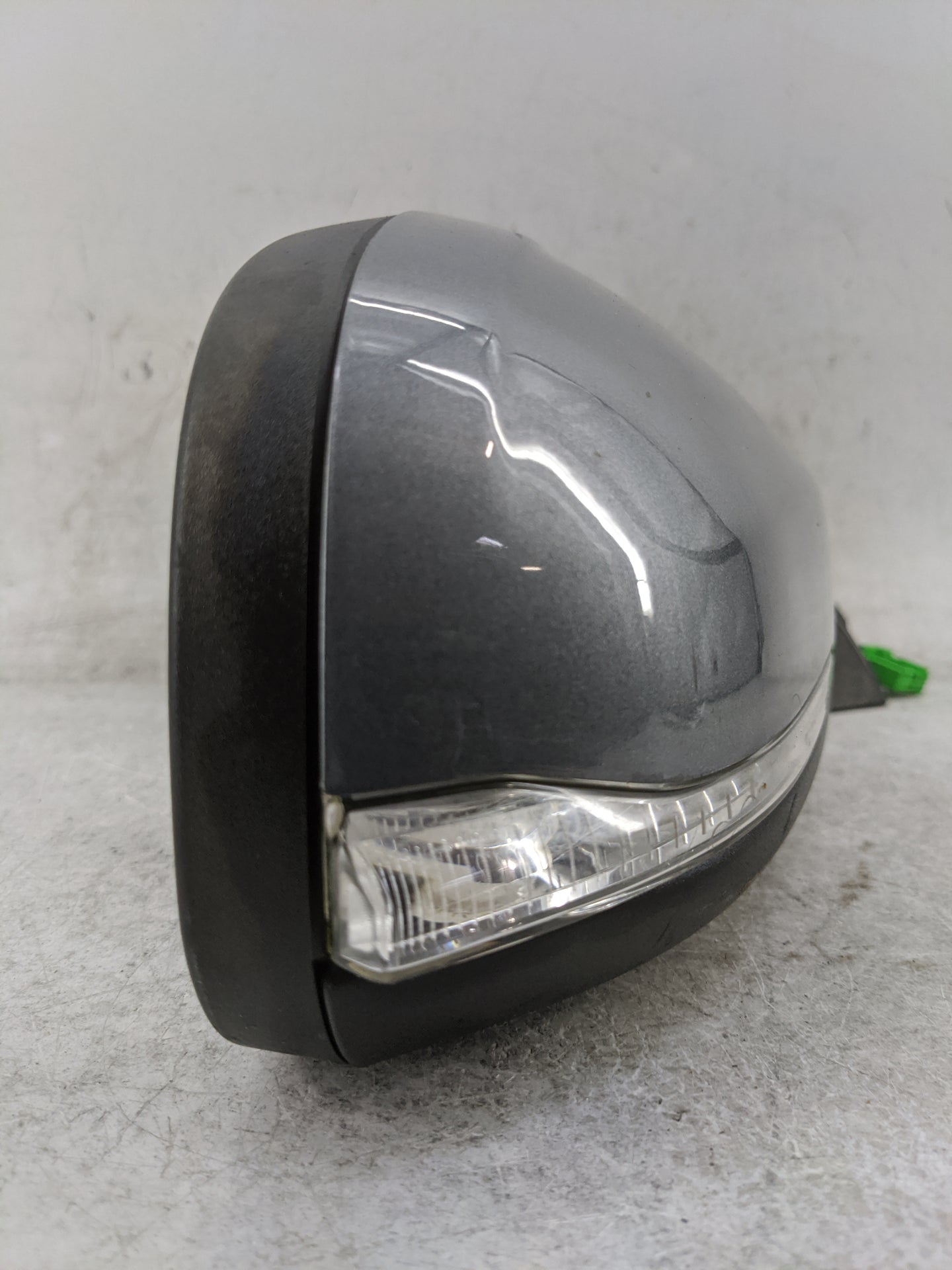 2011-2018 Volvo S60 Passenger Side View Mirror - Right Door Mirror OEM Used - Oemusedautoparts1.com