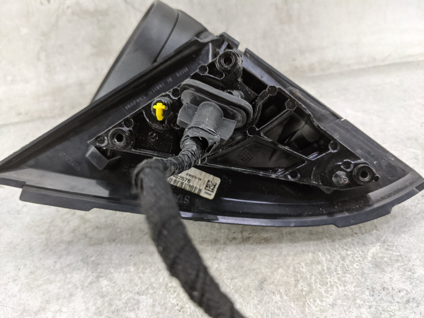 2011-2018 Volvo S60 Passenger Side View Mirror - Right Door Mirror OEM Used - Oemusedautoparts1.com