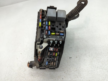 2014-2018 Volvo S60 Fusebox Fuse Box Panel Relay Module P/N:6G9T-14A067-CA Fits Fits 2012 2014 2015 2016 2017 2018 OEM Used Auto Parts
