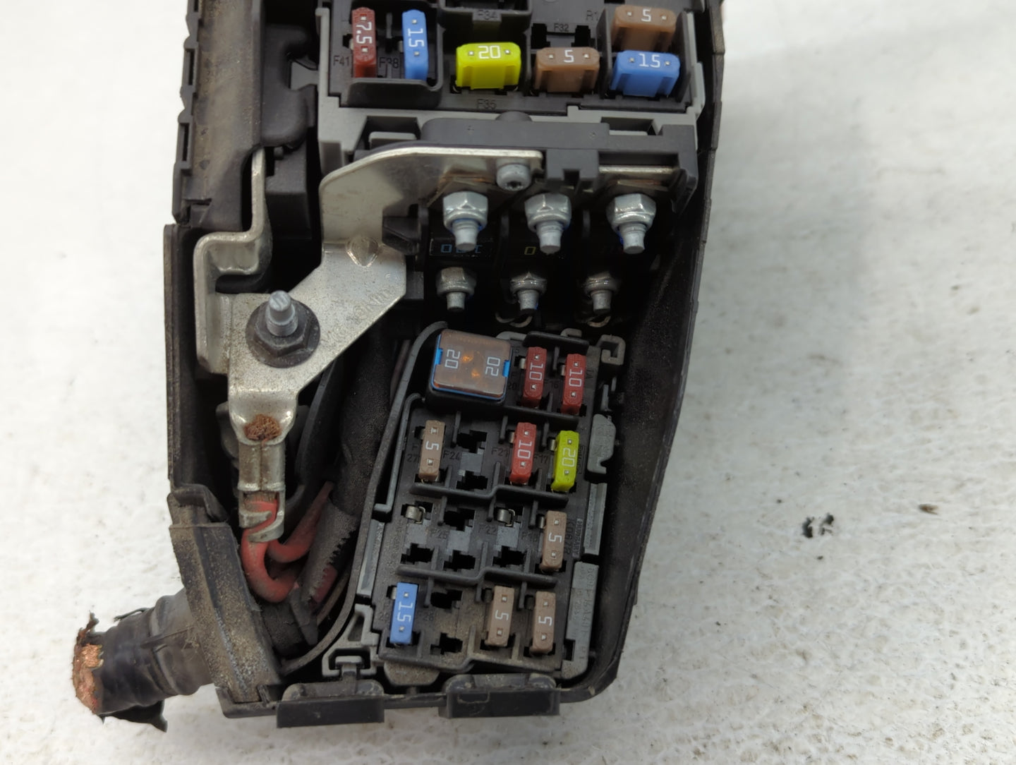 2014-2018 Volvo S60 Fusebox Fuse Box Panel Relay Module P/N:6G9T-14A067-CA Fits Fits 2012 2014 2015 2016 2017 2018 OEM Used 