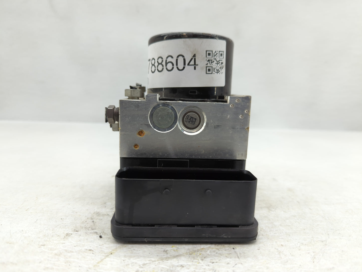 2015-2018 Volvo S60 ABS Pump Control Module Replacement P/N:5262-5830 A426G 17W166 Fits Fits 2015 2016 2017 2018 OEM Used Au