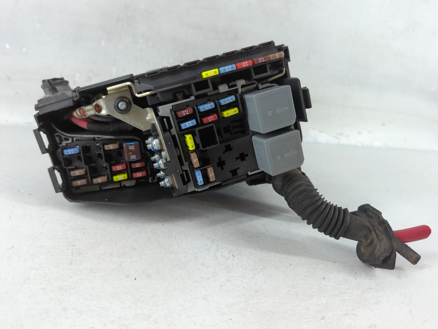 2014-2018 Volvo S60 Fusebox Fuse Box Panel Relay Module P/N:30644652 Fits Fits 2012 2014 2015 2016 2017 2018 OEM Used Auto P