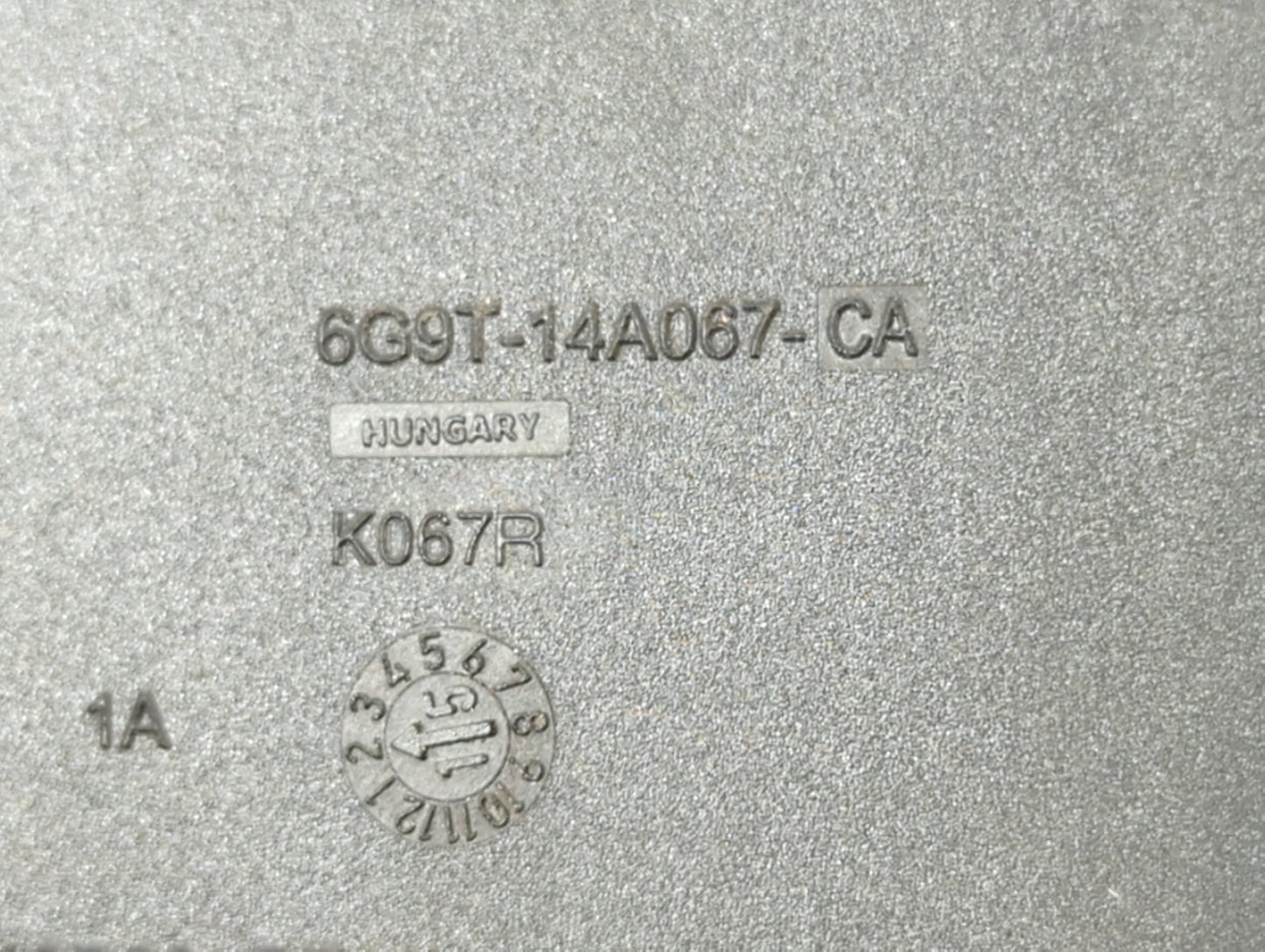2014-2018 Volvo S60 Fusebox Fuse Box Panel Relay Module P/N:6G9T-14A067-CA Fits Fits 2012 2014 2015 2016 2017 2018 OEM Used 