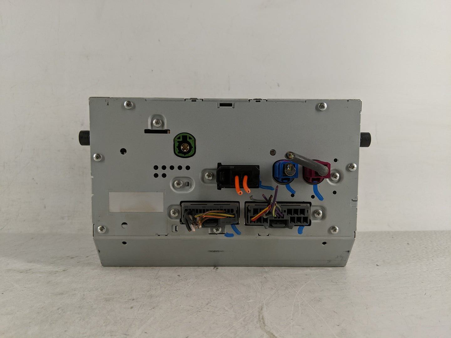 2018 Volvo S90 Radio AM FM Cd Player Receiver Replacement P/N:32218444 Fits OEM Used Auto Parts - Oemusedautoparts1.com