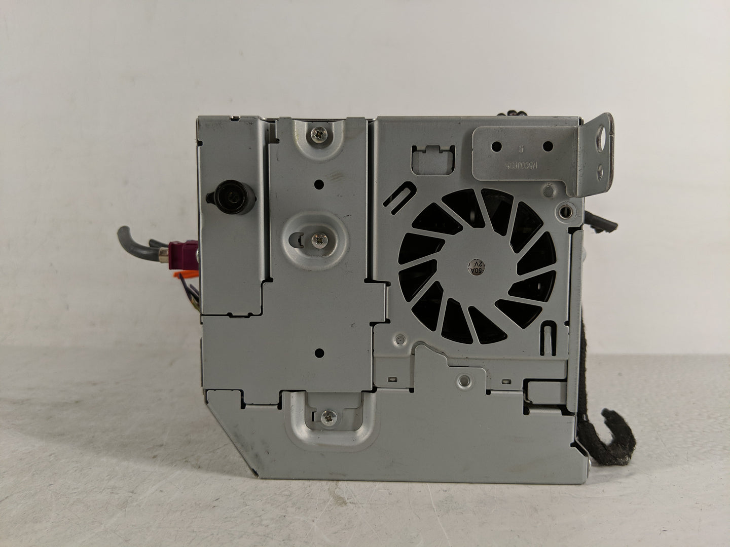 2018 Volvo S90 Radio AM FM Cd Player Receiver Replacement P/N:32218444 Fits OEM Used Auto Parts - Oemusedautoparts1.com