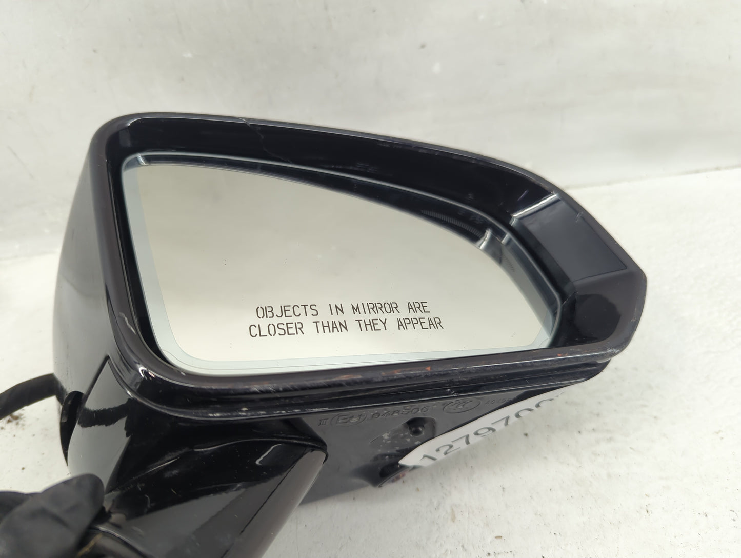 2017-2020 Volvo S90 Passenger Side View Mirror - Right Door Mirror OEM Used - Oemusedautoparts1.com