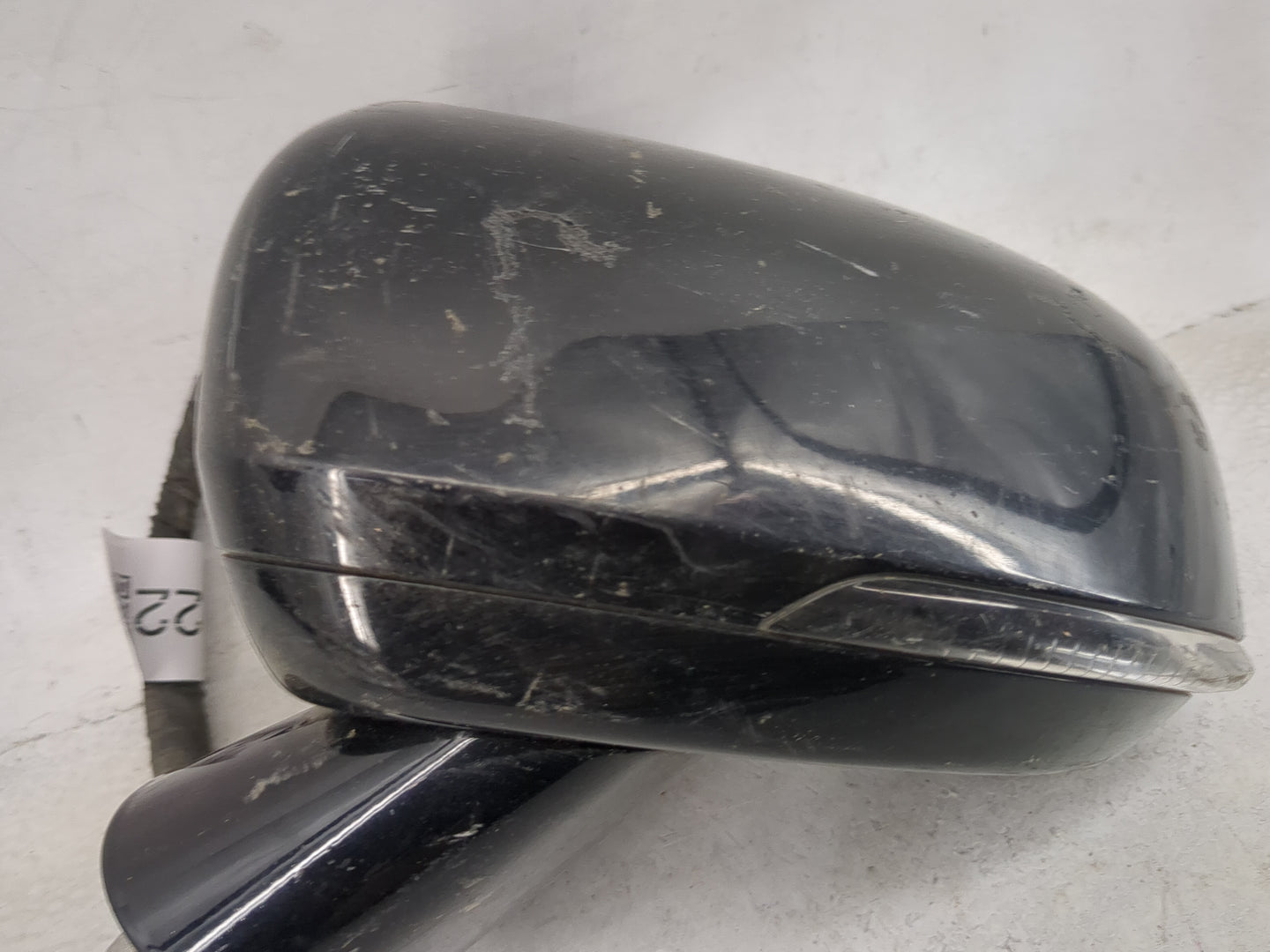 2017-2020 Volvo S90 Driver Side View Mirror - Left Door Mirror OEM Used - Oemusedautoparts1.com