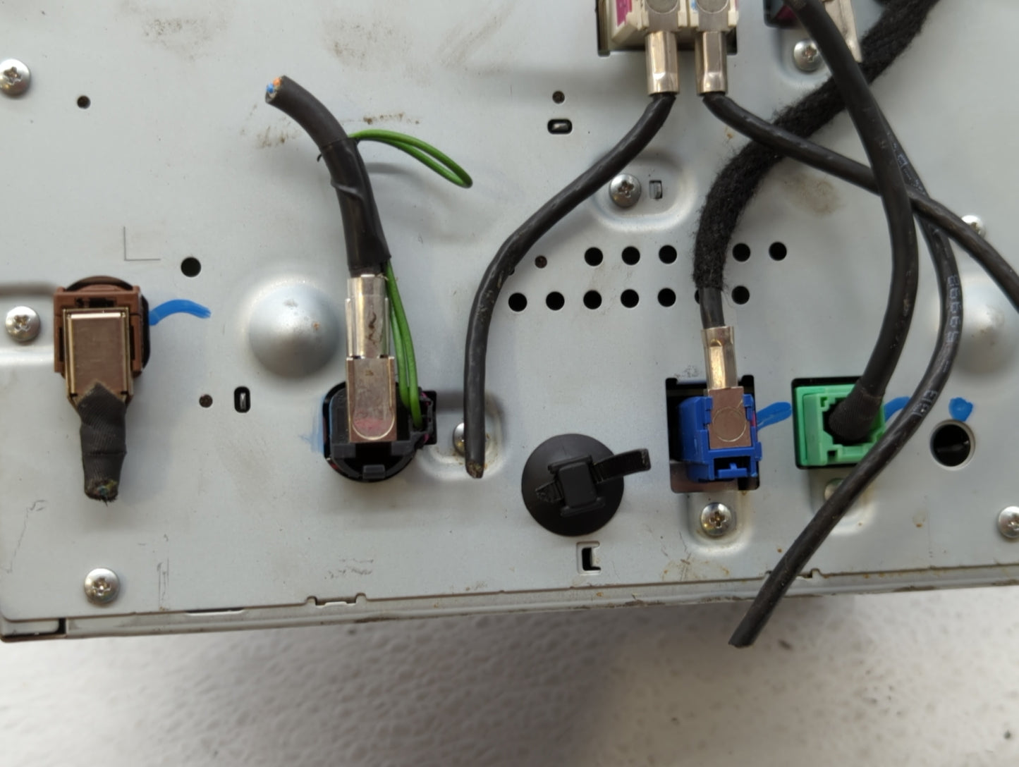 2017-2017 Volvo S90 Am Fm Cd Player Radio Receiver - Oemusedautoparts1.com