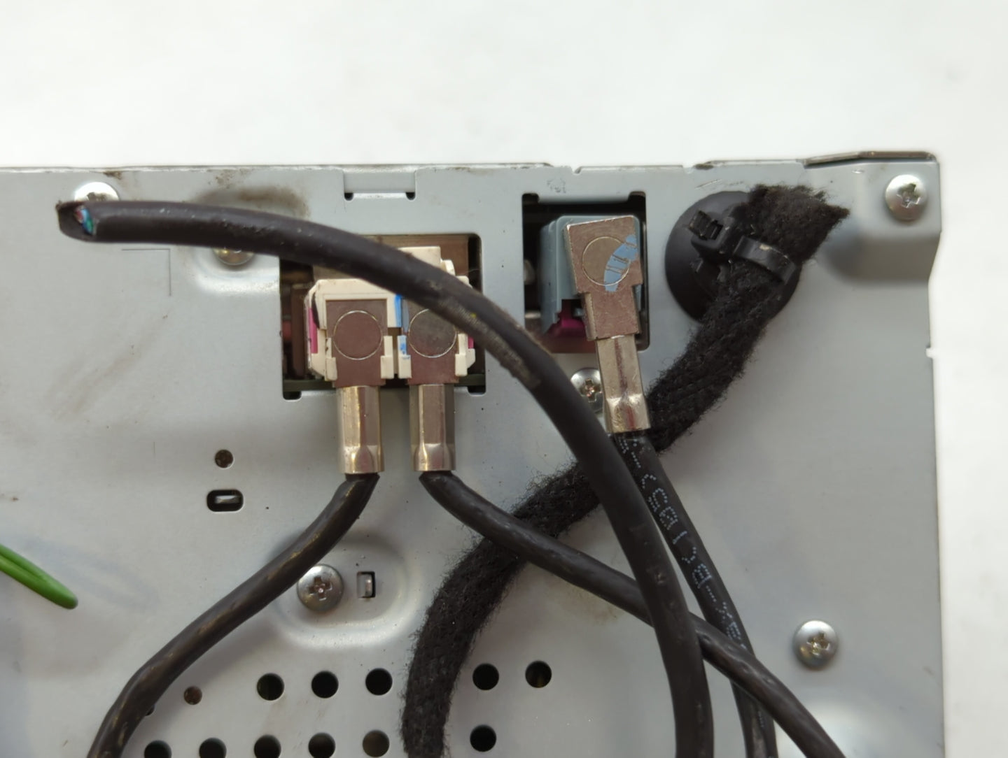 2017-2017 Volvo S90 Am Fm Cd Player Radio Receiver - Oemusedautoparts1.com