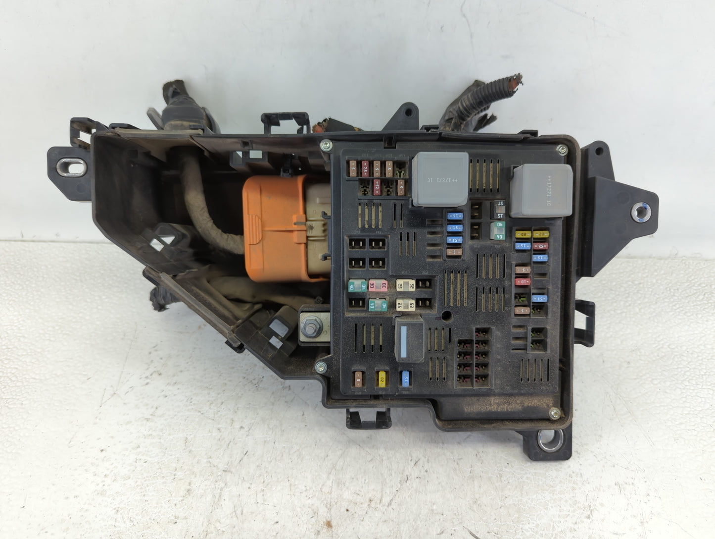 2018-2020 Volvo S90 Fusebox Fuse Box Panel Relay Module P/N:31398001 31654059 Fits Fits 2018 2019 2020 2021 OEM Used Auto Pa