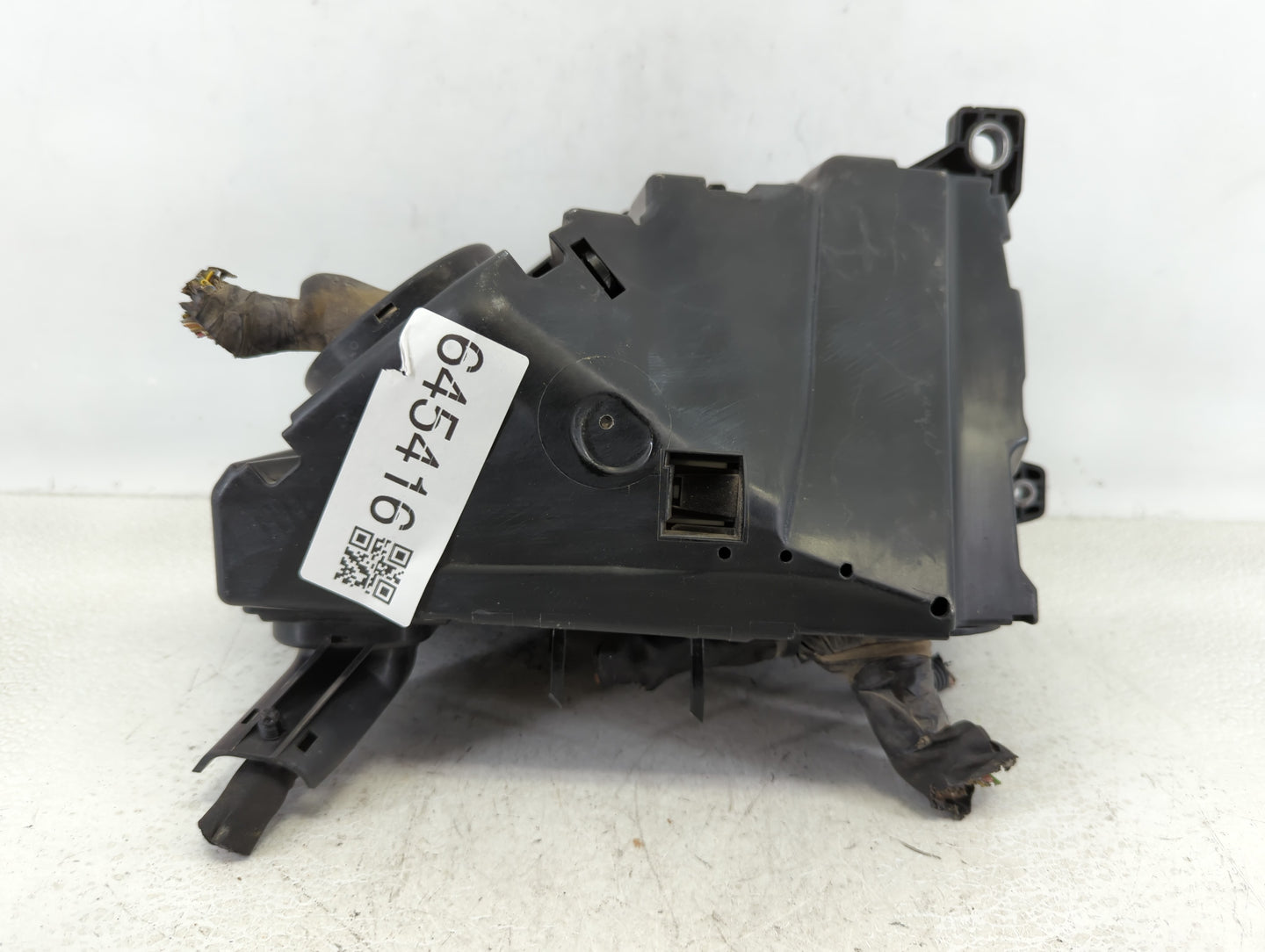 2018-2020 Volvo S90 Fusebox Fuse Box Panel Relay Module P/N:31398001 31654059 Fits Fits 2018 2019 2020 2021 OEM Used Auto Pa