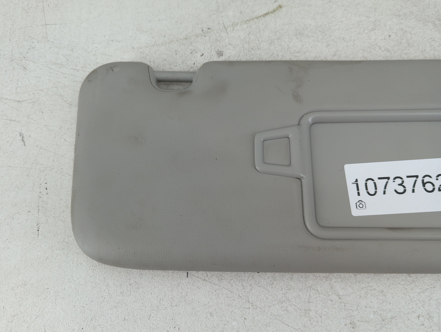 2013-2018 Volvo V60 Sun Visor Shade Replacement Passenger Right Mirror Fits Fits 2011 2012 2013 2014 2015 2016 2017 2018 OEM