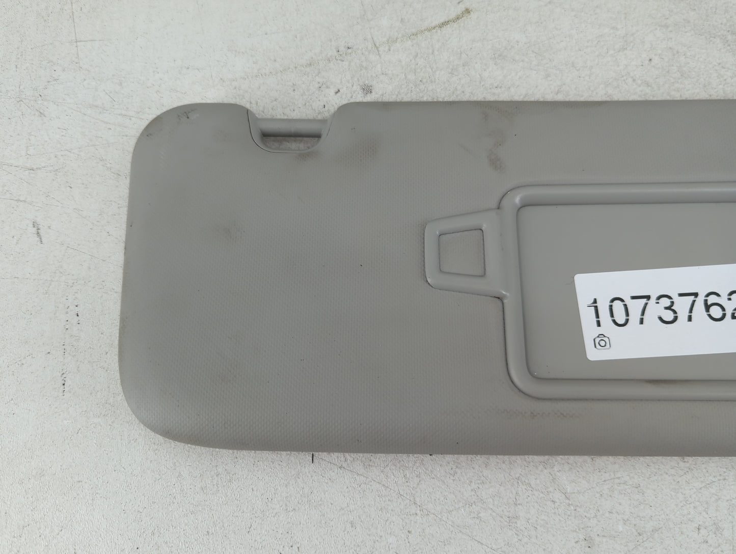 2013-2018 Volvo V60 Sun Visor Shade Replacement Passenger Right Mirror Fits Fits 2011 2012 2013 2014 2015 2016 2017 2018 OEM