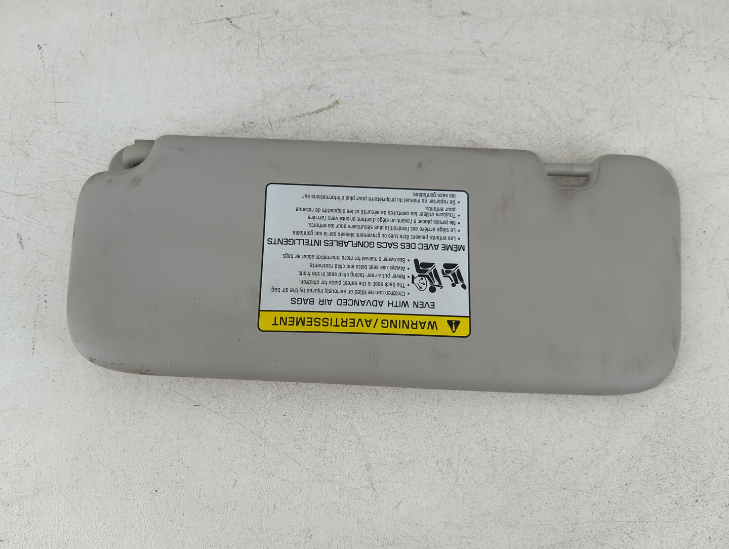 2013-2018 Volvo V60 Sun Visor Shade Replacement Passenger Right Mirror Fits Fits 2011 2012 2013 2014 2015 2016 2017 2018 OEM