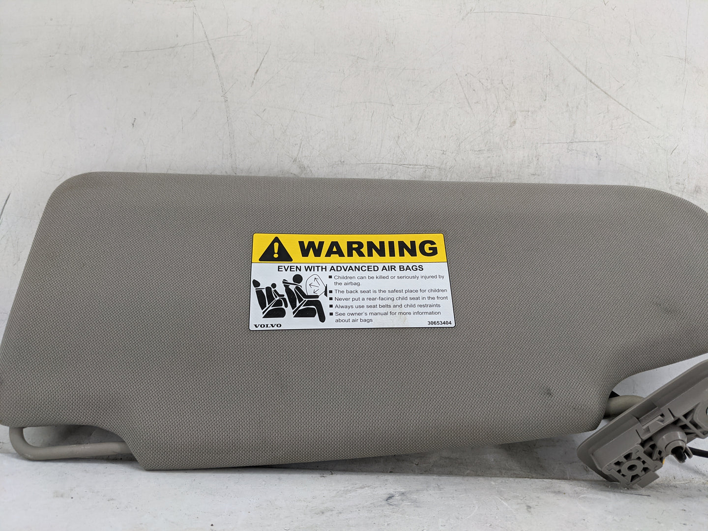 2013-2018 Volvo V60 Sun Visor Shade Replacement Passenger Right Mirror Fits Fits 2011 2012 2013 2014 2015 2016 2017 2018 OEM