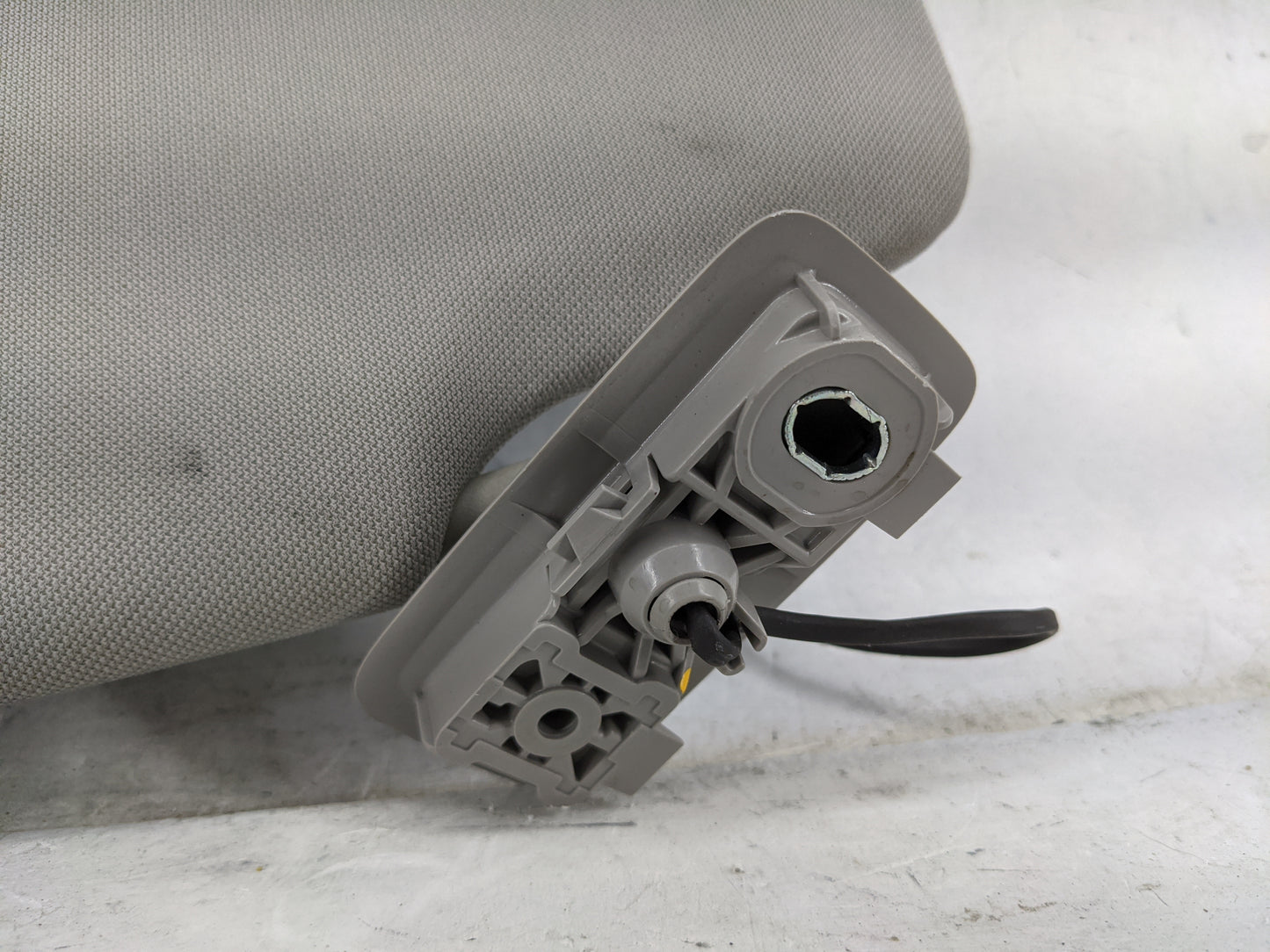 2013-2018 Volvo V60 Sun Visor Shade Replacement Passenger Right Mirror Fits Fits 2011 2012 2013 2014 2015 2016 2017 2018 OEM
